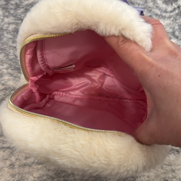 Claire’s kid day pack. - Picture 4 of 8